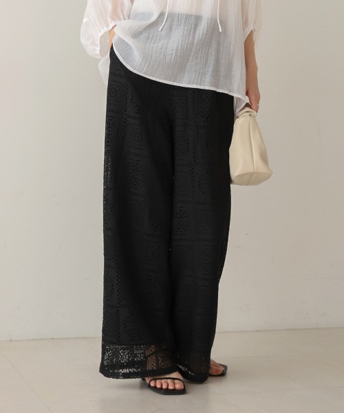 Bou Jeloud（ブージュルード）の「ブロックレースストレートパンツ（その他パンツ・レディース・アイボリー/ブラック・38）」の17枚目の写真