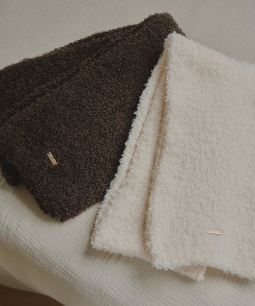 ECREL（エクレール）の「ブークレニットマフラー（マフラー・レディース・モカ/アイボリー・FREE）」の3枚目の写真