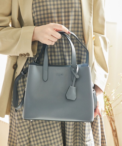 Ungrid（アングリッド）の「【Ungrid/アングリッド】カラーロゴ金具　キーハウス付き両アオリポケットハンドバッグ　ショルダーストラップ付（ハンドバッグ・レディース・グレイッシュベージュ/ブラック/アイボリー/グレー/ブルーグレー・FREE）」の13枚目の写真