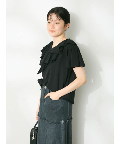 CRAFT STANDARD BOUTIQUE(クラフトスタンダードブティック)の「フリルデザインTee(Tシャツ/カットソー・レディース・グレイッシュベージュ/ブラック/オフホワイト・FREE)」の18枚目の写真