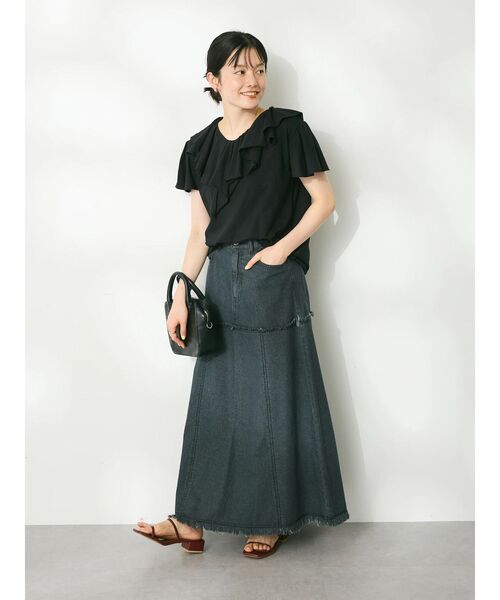 CRAFT STANDARD BOUTIQUE(クラフトスタンダードブティック)の「フリルデザインTee(Tシャツ/カットソー・レディース・グレイッシュベージュ/ブラック/オフホワイト・FREE)」の21枚目の写真