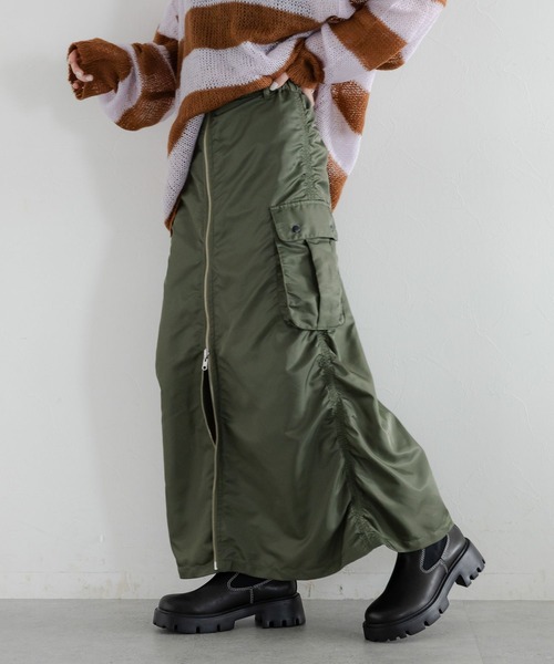 RAGEBLUE（レイジブルー）の「2WAY/Wジップミリタリーカーゴスカート（スカート・レディース・ブラック/オリーブ・FREE）」の13枚目の写真