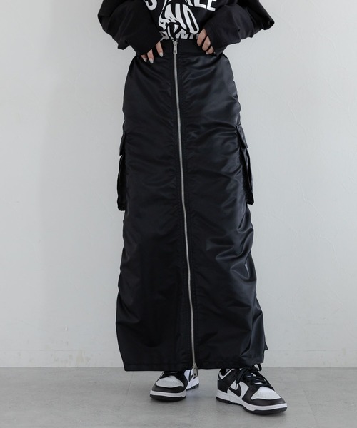 RAGEBLUE（レイジブルー）の「2WAY/Wジップミリタリーカーゴスカート（スカート・レディース・ブラック/オリーブ・FREE）」の7枚目の写真