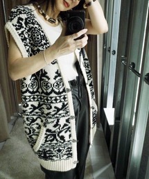 VINTAGE LIKE JACQUARD OVER VEST