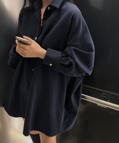 Mela(メラ)の「HEART BUTTON BIG SHIRTS(シャツ/ブラウス・レディース・グリーン/ピンク/ホワイト/ネイビー・FREE)」の5枚目の写真