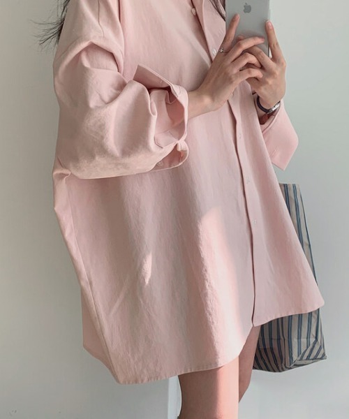 Mela(メラ)の「HEART BUTTON BIG SHIRTS(シャツ/ブラウス・レディース・グリーン/ピンク/ホワイト/ネイビー・FREE)」の17枚目の写真