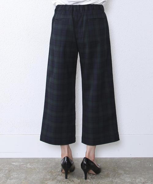 coen（コーエン）の「タックフレアパンツ（その他パンツ・レディース・グレー/ネイビー/チェック・MEDIUM/LARGE）」の12枚目の写真