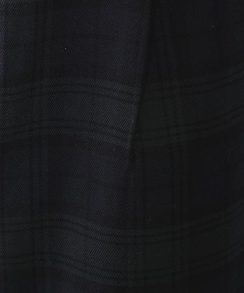 coen（コーエン）の「タックフレアパンツ（その他パンツ・レディース・グレー/ネイビー/チェック・MEDIUM/LARGE）」の15枚目の写真