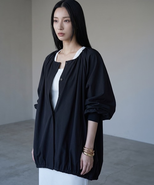 STYLE DELI(スタイルデリ)の「【BLK001】バルーンブルゾン(ナイロンジャケット・レディース・グレー/ブラック・FREE)」の5枚目の写真