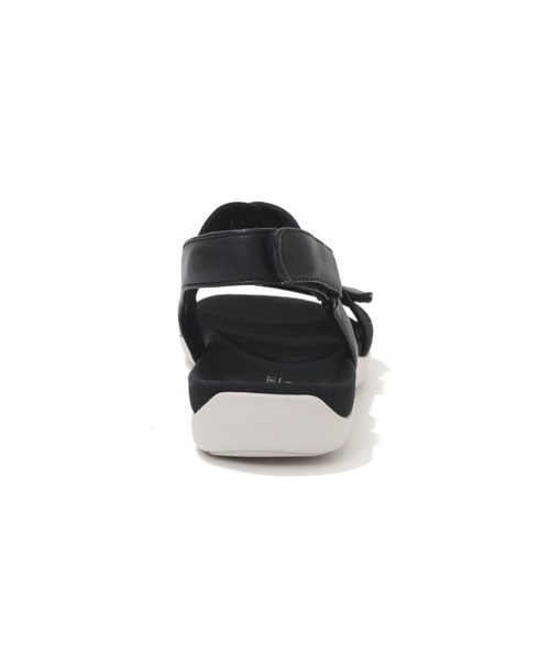 ROCKPORT(ロックポート)の「【WOMEN】 トゥルーウォークゼロ スリー サンダル ゴア アンクルストラップ(サンダル・レディース・ブラック・22.0cm/25.0cm/24.0cm/23.0cm/24.5cm/23.5cm/22.5cm)」の8枚目の写真