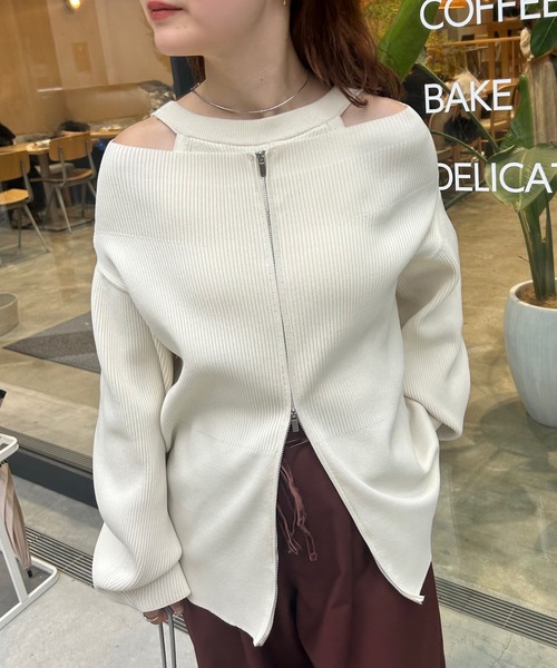 mystic（ミスティック）の「ワイドネックZIPカーディガン（カーディガン/ボレロ・レディース・ブラック/アイボリー/ブルー/ベージュ/ブラウン・1/2）」の11枚目の写真