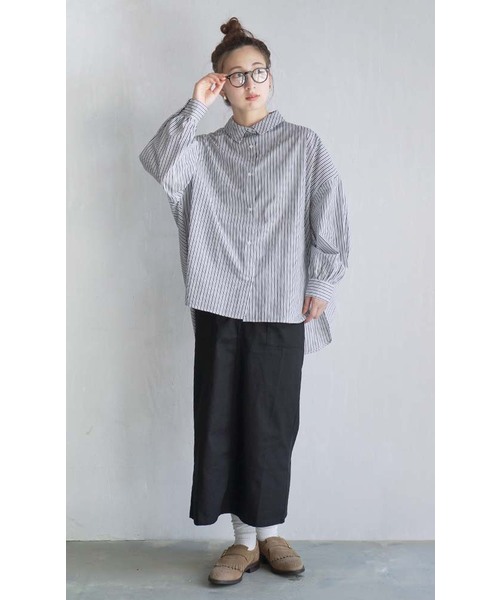 e-zakkamania stores(イーザッカマニアストアーズ)の「バックギャザー ボリュームスリーブ ブラウス(シャツ/ブラウス・レディース・アイボリー/ブラック/ストライプ・フリー)」の11枚目の写真