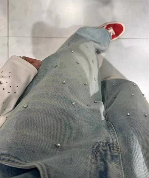 Ritzy(リッツィー)の「スタッズ ワイドストレート デニムパンツ(デニムパンツ・レディース・ブルー・S/L)」の1枚目の写真