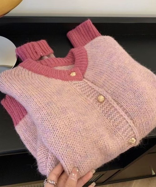 ﾊﾞｲｶﾗｰ配色ｶｰﾃﾞｨｶﾞﾝ（スウェット）｜CADBURY（キャドバリー）