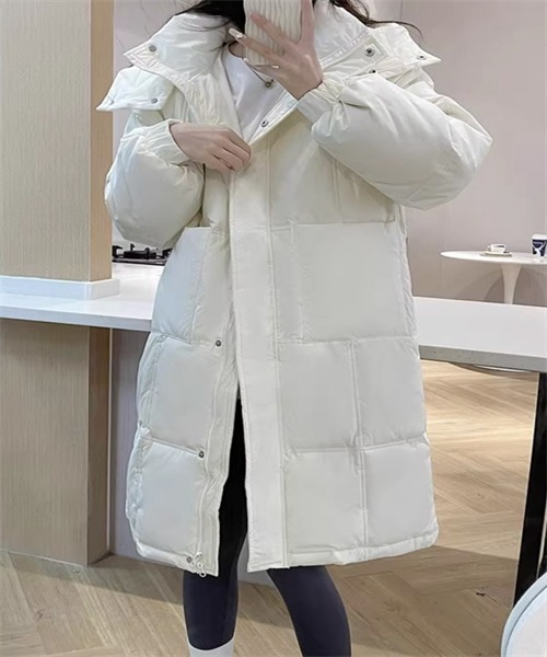 FREE STYLISTS(フリー スタイリスト)の「フード付き ロングダウンジャケット(ダウンジャケット/コート・レディース・イエロー/ブラック/オフホワイト・L/XL/2XL/M)」の7枚目の写真