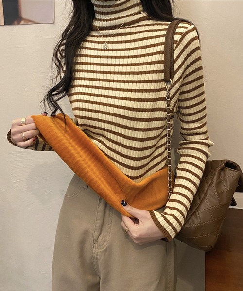 MILAE(ミレ)の「ボーダー柄裏起毛タートルネックニットトップス(ニット/セーター・レディース・ベージュ/イエロー/ホワイト/ブラウン/グリーン/グレー・FREE)」の20枚目の写真
