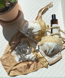 SETUP7（セットアップセブン）の「【Lace Drape】【秒盛り、長時間フィット！/ A70～C75 】脇高スイートフォール　ブラ＆ショーツセット  SNK（ブラ&ショーツ）」