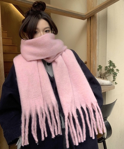 shopnikoniko(ショップニコニコ)の「マフラー 大判 フリンジ ボリュームマフラー(マフラー・レディース・ピンク/グリーン/ベージュ/ブルー/ライトブルー/ブラック/ホワイト・フリー)」の7枚目の写真