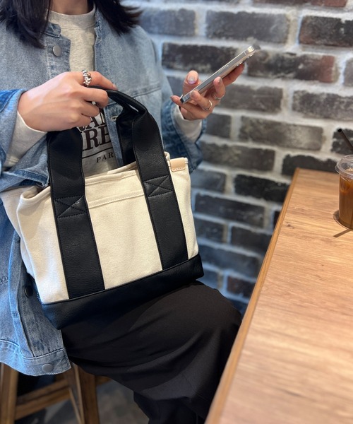 LBC（エルビーシー）の「仕切り持ち手ミニトートバッグ（トートバッグ・レディース・その他/ブルー/イエロー/シルバー/ベージュ/ブラック/オレンジ/グレイッシュベージュ/カーキ/ラベンダー/ライトブルー/ゴールド・FREE）」の12枚目の写真