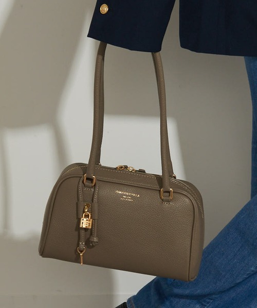 CHRISTIAN VILLA(クリスチャンヴィラ)の「【CHRISTIAN VILLA】ロングハンドル ボストンバッグ PEGGY 6228(ボストンバッグ・レディース・グレイッシュベージュ/ライトグレー/ブラック・FREE)」の6枚目の写真