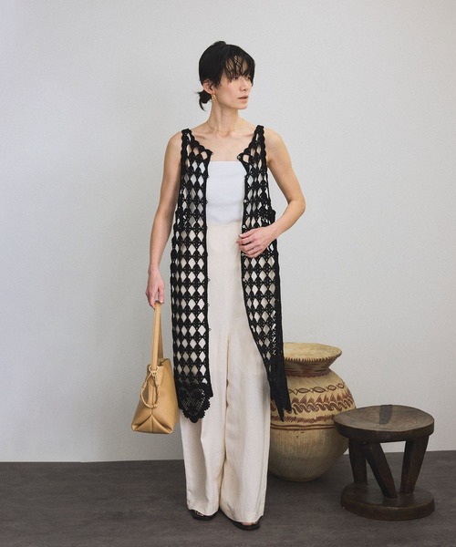 SALON adam et rope'（サロン アダム エ ロペ）の「クロシェニットワンピース（ワンピース・レディース・ブラック/キナリ・FREE）」の10枚目の写真