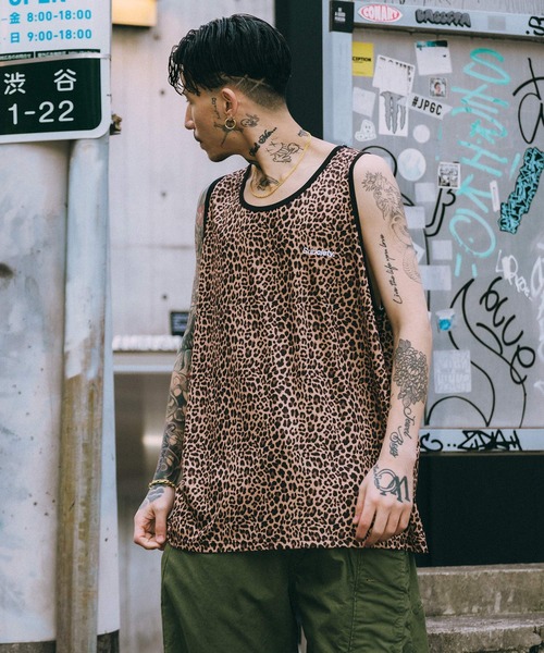 Subciety(サブサエティ)の「Patterned tank top(タンクトップ・メンズ・ブラック/マルチ/カモフラージュ/ベージュ・X-LARGE/LARGE/MEDIUM/SMALL)」の11枚目の写真