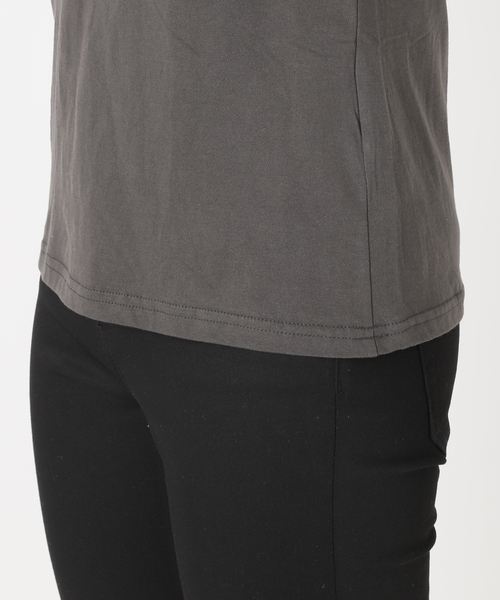 JOURNAL STANDARD(ジャーナルスタンダード)の「【GREEN BUTTER/グリーンバター】 NO.8 Essential Tee(Tシャツ/カットソー・レディース・ブルー/ブラック系その他・MEDIUM)」の22枚目の写真