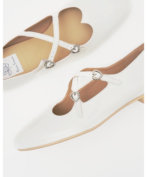 ハート 尾錠 メリージェーン（パンプス）｜Emma Francis（エマ