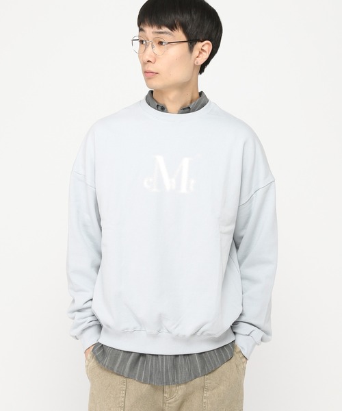 MUCENT(ムセント)の「【UNISEX】MUCENT/スプレーロゴプルオーバー(ウラケ)(スウェット・レディース・ブラック/ネイビー/ライトブルー/グレー・SMALL/LARGE)」の1枚目の写真