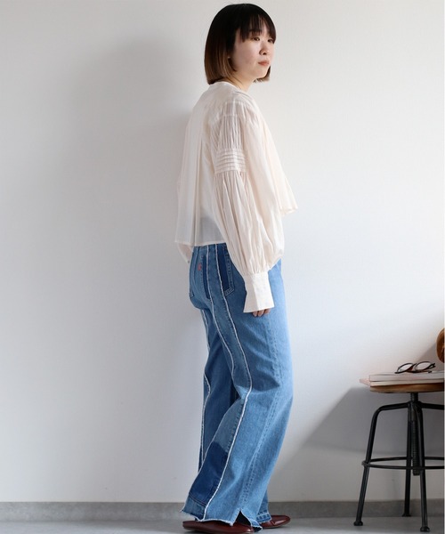 cepo（セポ）の「ピンタックショートブラウス（シャツ/ブラウス・レディース・オフホワイト/ベージュ/ブラック・M）」の6枚目の写真
