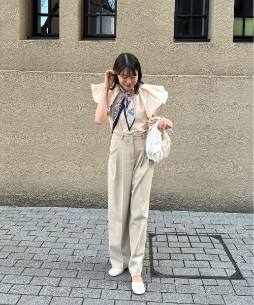 I_am（アイアム）の「butterfly blouse / バタフライブラウス（シャツ/ブラウス・レディース・ベビーピンク/ブラック/アイボリー・FREE）」の14枚目の写真