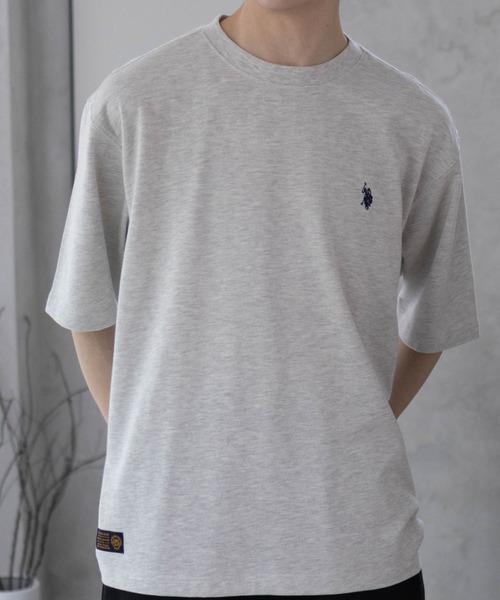 U.S. POLO ASSN.(ユーエスポロアッスン)の「【U.S. POLO ASSN./ユーエスポロアッスン】オーバーサイズワンポイントクルーネックTシャツ(Tシャツ/カットソー・レディース・ブラック/杢グレー/ネイビー/ホワイト・M/L/XL)」の15枚目の写真