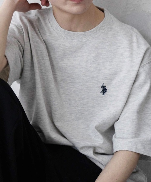 U.S. POLO ASSN.(ユーエスポロアッスン)の「【U.S. POLO ASSN./ユーエスポロアッスン】オーバーサイズワンポイントクルーネックTシャツ(Tシャツ/カットソー・レディース・ブラック/杢グレー/ネイビー/ホワイト・M/L/XL)」の16枚目の写真