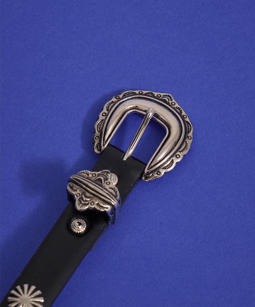 TOGA PULLA　トーガプルラ　ダブルバックル　レザー　バングル 83469245b_8_d_215.jpg