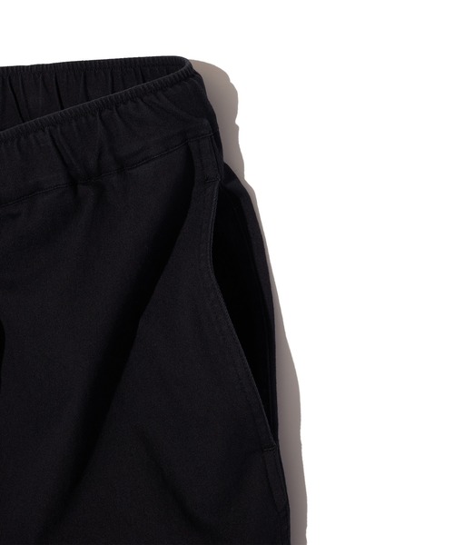 FIRST DOWN（ファーストダウン）の「チノ クライミングパンツ（チノパンツ・メンズ・ネイビー/ベージュ/ブラック・XL/M/L）」の4枚目の写真