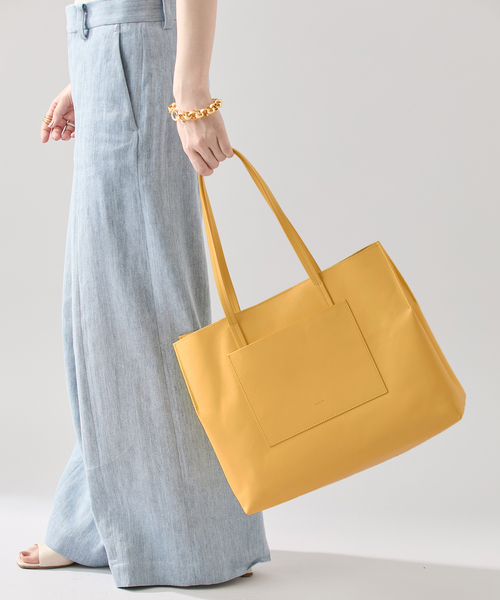 VERMEIL par iena(ヴェルメイユパーイエナ)の「SALCE サルチェ GRETE ONETONE 4452500016(トートバッグ・レディース・イエロー/ブラック・FREE)」の2枚目の写真