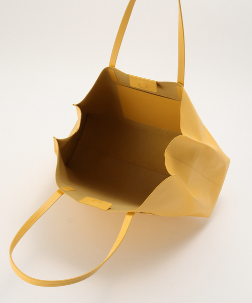 VERMEIL par iena(ヴェルメイユパーイエナ)の「SALCE サルチェ GRETE ONETONE 4452500016(トートバッグ・レディース・イエロー/ブラック・FREE)」の11枚目の写真