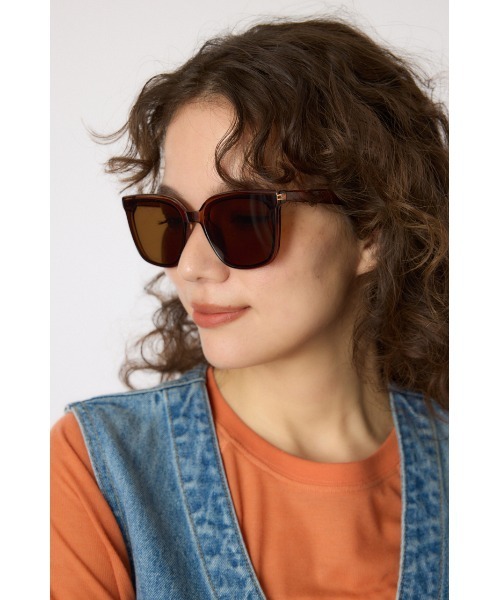 RODEO CROWNS WIDE BOWL（ロデオクラウンズワイドボウル）の「オーバーフレーム アイウェア（サングラス・レディース・ブラック/ブラウン/ピンク/クリア・FREE）」の2枚目の写真