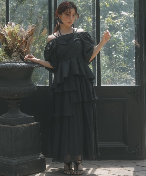 AND COUTURE(アンドクチュール)の「バックリボンペプラムブラウス(シャツ/ブラウス・レディース・ブラック/オフホワイト・FREE)」の15枚目の写真