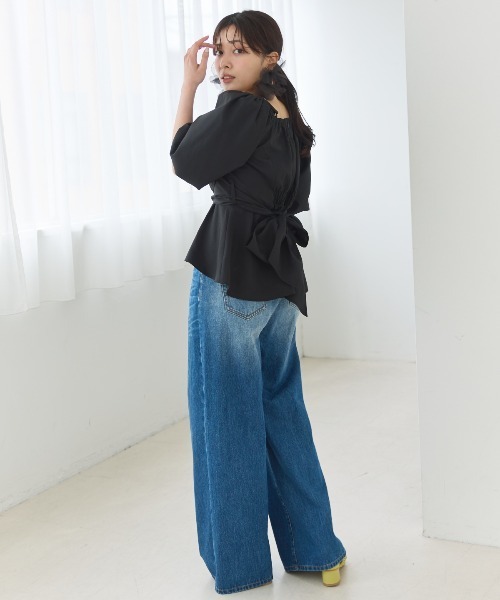 AND COUTURE(アンドクチュール)の「バックリボンペプラムブラウス(シャツ/ブラウス・レディース・ブラック/オフホワイト・FREE)」の19枚目の写真