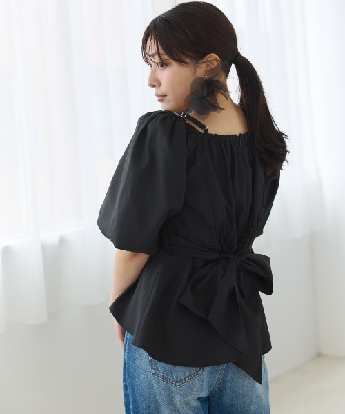 AND COUTURE(アンドクチュール)の「バックリボンペプラムブラウス(シャツ/ブラウス・レディース・ブラック/オフホワイト・FREE)」の21枚目の写真