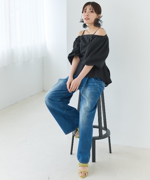 AND COUTURE(アンドクチュール)の「バックリボンペプラムブラウス(シャツ/ブラウス・レディース・ブラック/オフホワイト・FREE)」の9枚目の写真