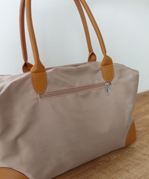 unnu（ユヌ）の「ナイロンラージボストン トラベルバッグ（ボストンバッグ・レディース・ブラック/ブラウン/ネイビー/ベージュ・F）」の10枚目の写真