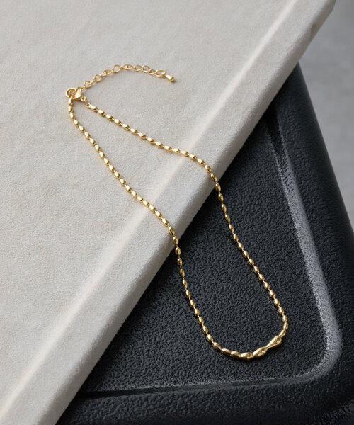 Jena espace merveilleux（ジェナ　エスパスメルヴェイユ）の「ランダムショートネックレス（リング・レディース・シルバー/ゴールド・FREE）」の7枚目の写真