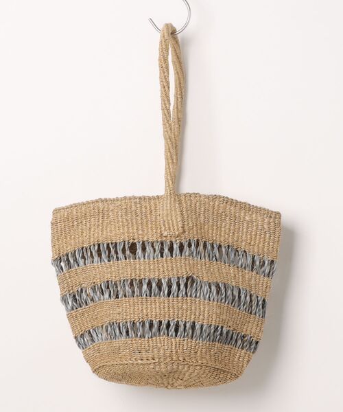 PAR ICI（パーリッシィ）の「サイザル 透かし編み3段カゴバッグ（かごバッグ・レディース・オレンジ/グレー・FREE）」の7枚目の写真