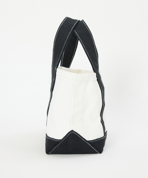 SLOBE IENA(スローブイエナ)の「《WEB限定/追加2》Hello Kitty ワッペンランチトートバック(クラッチバッグ・レディース・レッド/カーキ・FREE)」の10枚目の写真