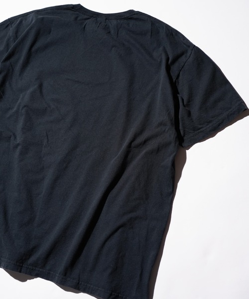 ジョジョの奇妙な冒険(ジョジョノキミョウナボウケン)の「THRIFTY LOOK / THRIFTY ANIME TEE "JOJO'S BIZARRE ADVENTURE" ジョジョの奇妙な冒険 空条承太郎 空条徐倫 アニメTシャツ ユーズド加工(Tシャツ/カットソー・メンズ・ブラック/ブラック系その他/ブラック系3/ブラック系2/その他1・LARGE/X-LARGE/XX-LARGE/MEDIUM)」の19枚目の写真