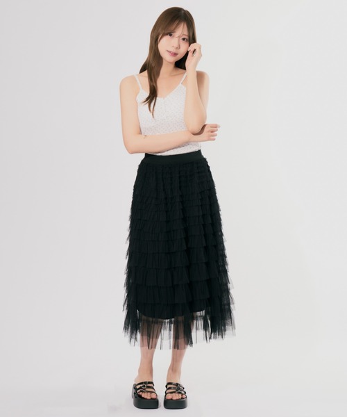 ALLuRing ChaRm(アリュリングチャーム)の「Floral Camisole / 花柄キャミソール 小花柄 カップ付(キャミソール・レディース・アイボリー/ブラック/ホワイト・FREE)」の6枚目の写真