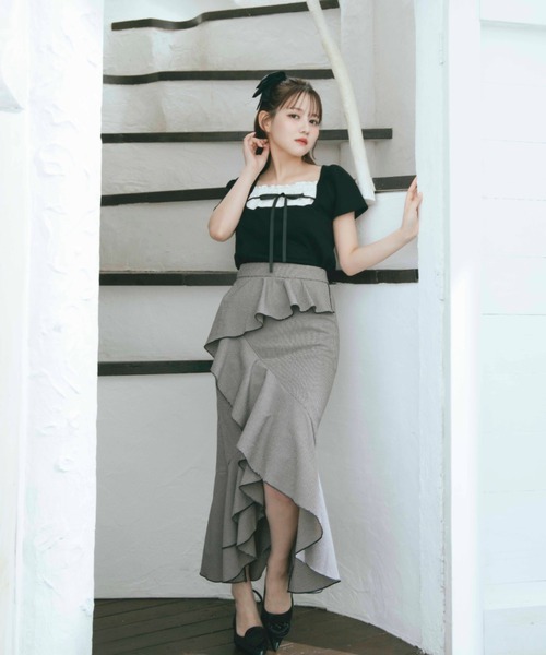 TITTY&CO.（ティティーアンドコー）の「フロントフリルリボントップス（Tシャツ/カットソー・レディース・グレー/ブラック・FREE）」の16枚目の写真