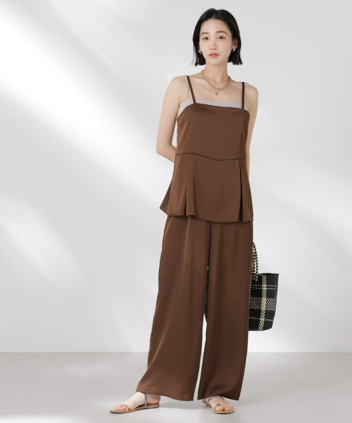 NANO universe(ナノユニバース)の「ペムラムディティールサテンキャミソールオールインワン(つなぎ/オールインワン・レディース・ベージュ/ブラウン/ブラック・FREE)」の16枚目の写真